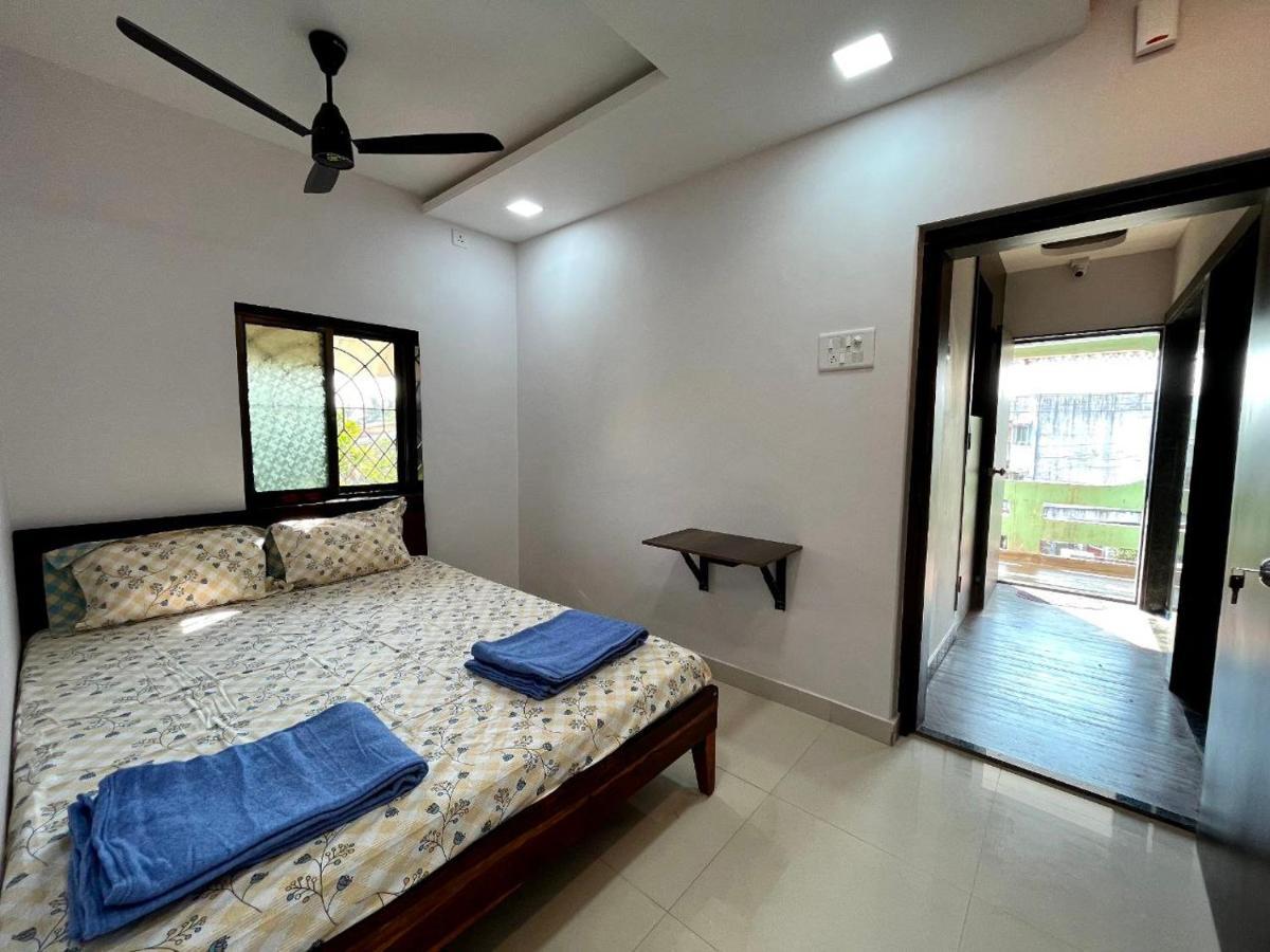 Gayatri Homestay รัตนากีรี ภายนอก รูปภาพ